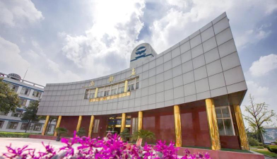 江苏省西亭高级中学阅读区