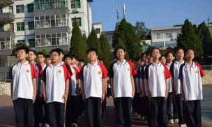 阳关三小初中部阅读区