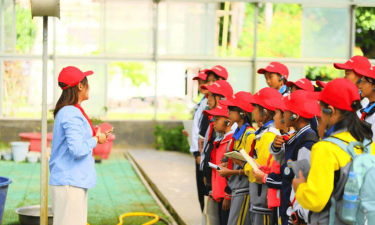勐捧中心小学阅读区