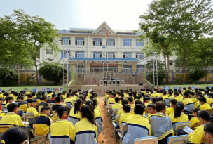 勐海县勐往乡中心小学阅读区