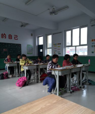 山东淄博敬仲呈羔小学阅读区
