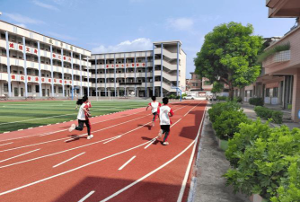 云浮市云城区南盛镇枧岭小学阅读区