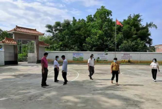 苹塘镇中心小学山口岗教学点阅读区