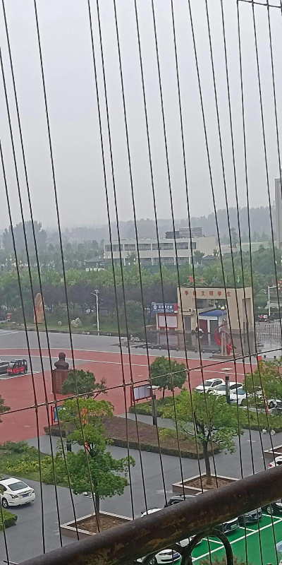 兰维中学阅读区