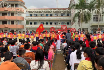 泗纶镇中心小学胜乐教学点阅读区