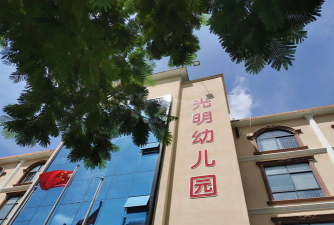 克拉玛依区光明幼儿园阅读区