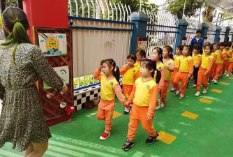 武汉市汉阳区小火车幼儿园阅读区