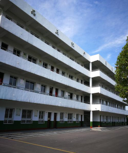 长集司房初中阅读区