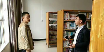 古城春风中学阅读区