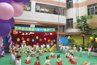 西华幼儿园阅读区