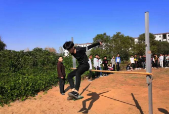 泗溪中学阅读区