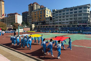 清镇市第二中学阅读区