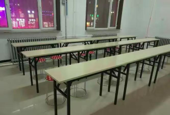 天津河西区睿启培训学校有限公司阅读区
