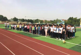 利津县明集乡马王小学阅读区