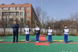 淄博市博山区四十亩地小学阅读区