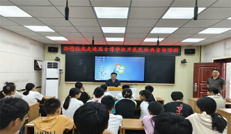 孙岗镇思古潭中学阅读区