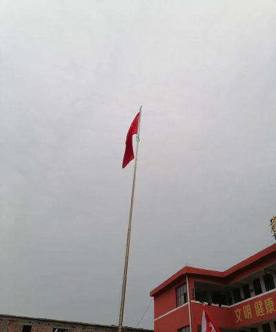 武都镇向阳村小学校阅读区
