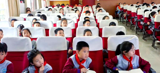 威海市经区实验小学阅读区