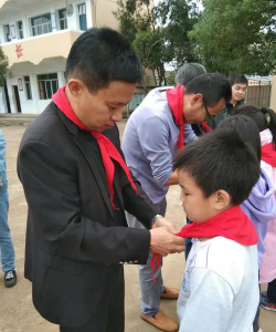 南城县龙湖镇严和初级中学阅读区