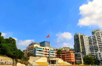 厦门九中阅读区
