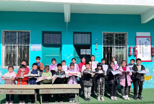 任桥小学阅读区