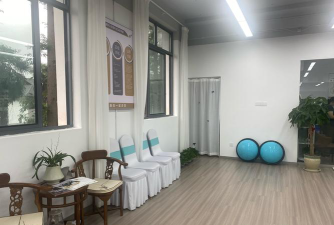 临沂市兰山区文苑新达艺术培训学校有限公司阅读区