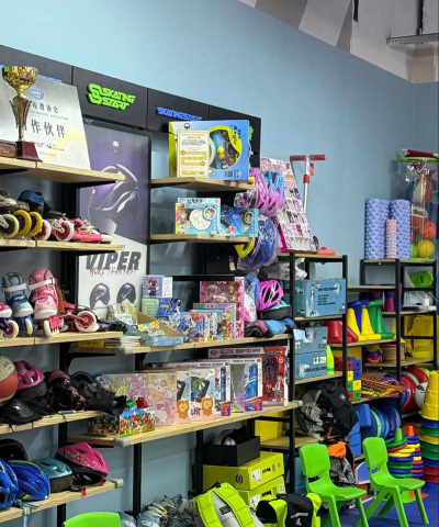 汝州市追风少年轮滑店阅读区