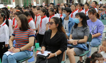 剑阁县实验学校阅读区