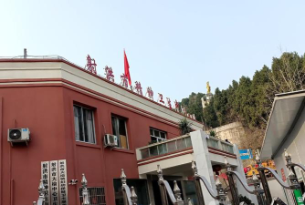 射洪县大榆镇中心小学校阅读区