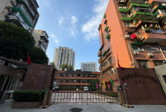 南宁市大沙田华联小学阅读区