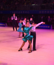 深圳市光明新区公明长圳小学阅读区