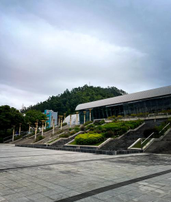 惠信学院阅读区