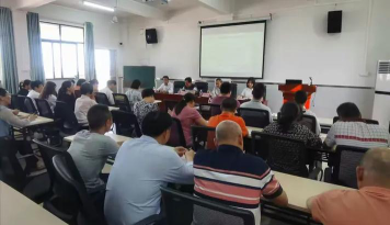 江门市睦洲镇新沙小学阅读区