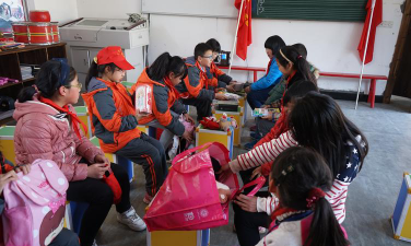 佛山市上东小学阅读区