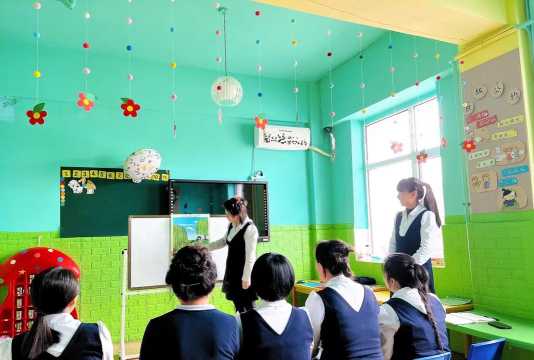 乌鲁木齐电业局幼儿园阅读区