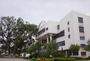 大余中学阅读区