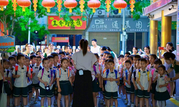 晋江市英林镇三欧小学幼儿园阅读区