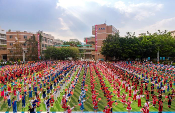深圳市龙华中心小学阅读区