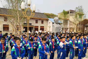 韶关市乐昌市老坪石镇中心小学阅读区