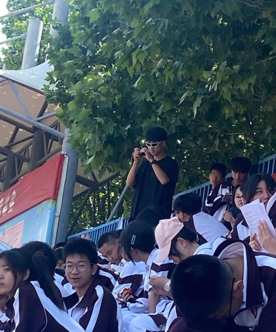 长庆石油勘探局第二中学阅读区