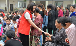 仁寿县石咀乡中心小学阅读区