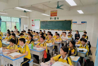 水口中学阅读区