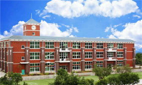 赤峰市极限教育培训学校有限公司阅读区
