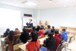 慈利县杨柳铺乡杰萌艺术培训学校有限公司阅读区