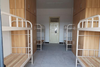 阜阳市颍东区第十中学阅读区