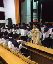 于都中学阅读区