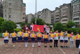 临川区湖南乡中心小学阅读区