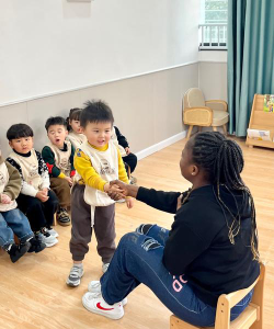 晋江市东石镇洪塘村幼儿园阅读区