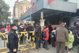阳新县白沙镇中心完全小学阅读区