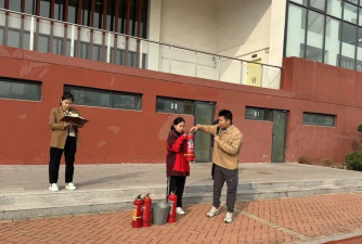 郑州市第八十四中学阅读区